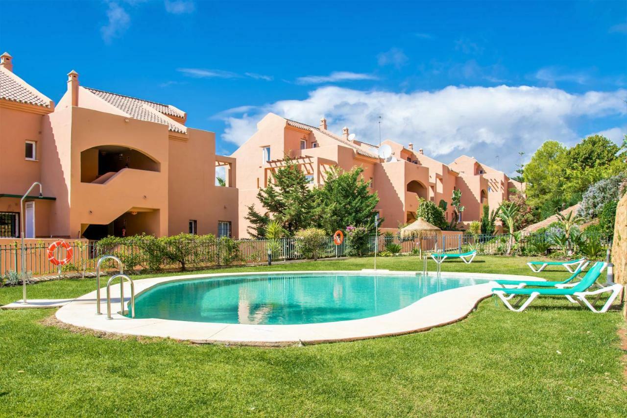 Free One Bedroom Retreat In Elviria Marbella Kültér fotó